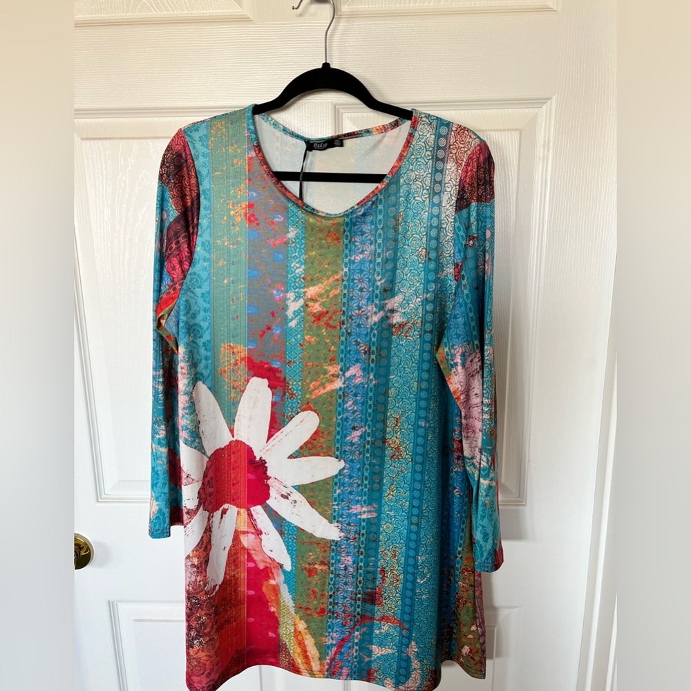 Lily brand top